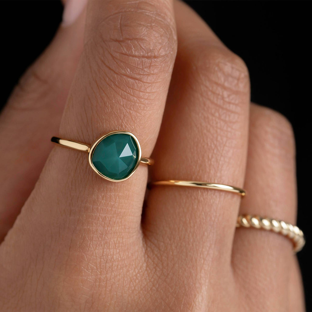Green onyx gold ring - Trove & Co.