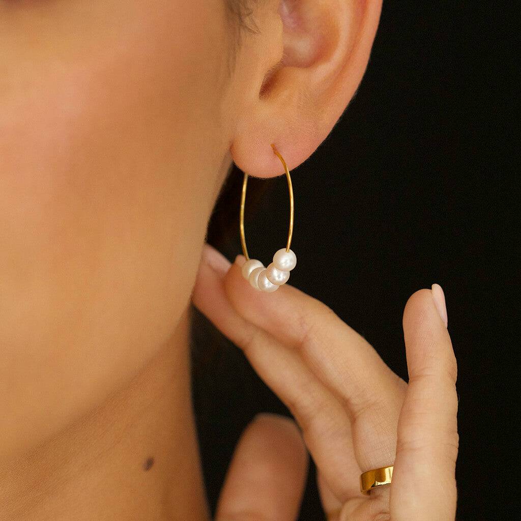 ANJELICA PEARL HOOPS - Trove & Co.