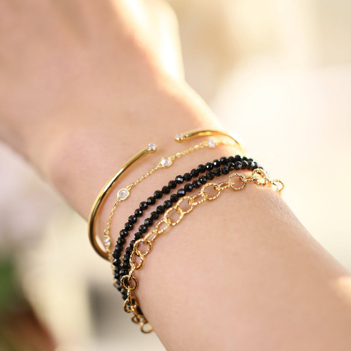 AURA GEMSTONE BRACELET - BLACK ONYX - Trove & Co.