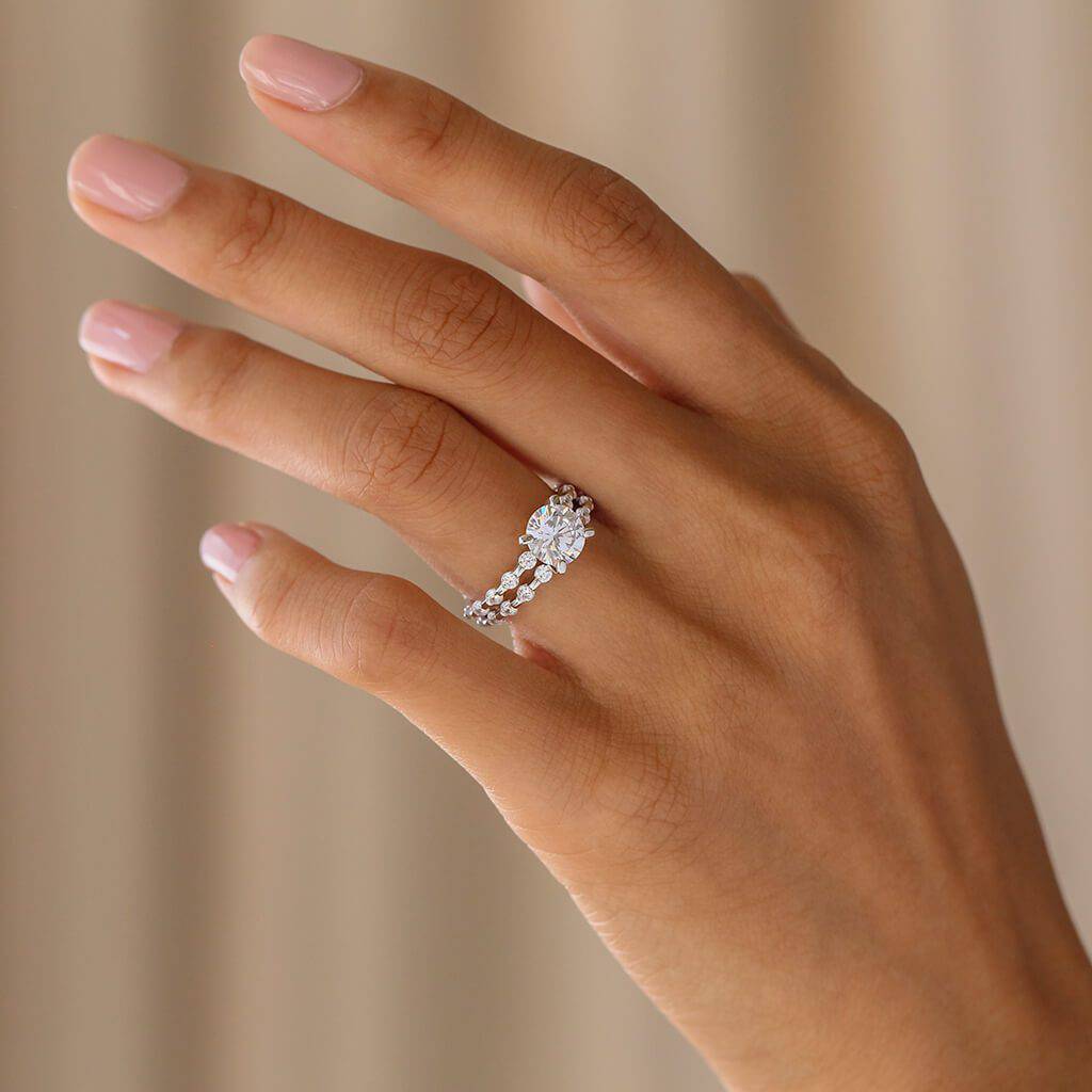 Brilliant Cut Wedding Set - Trove & Co.