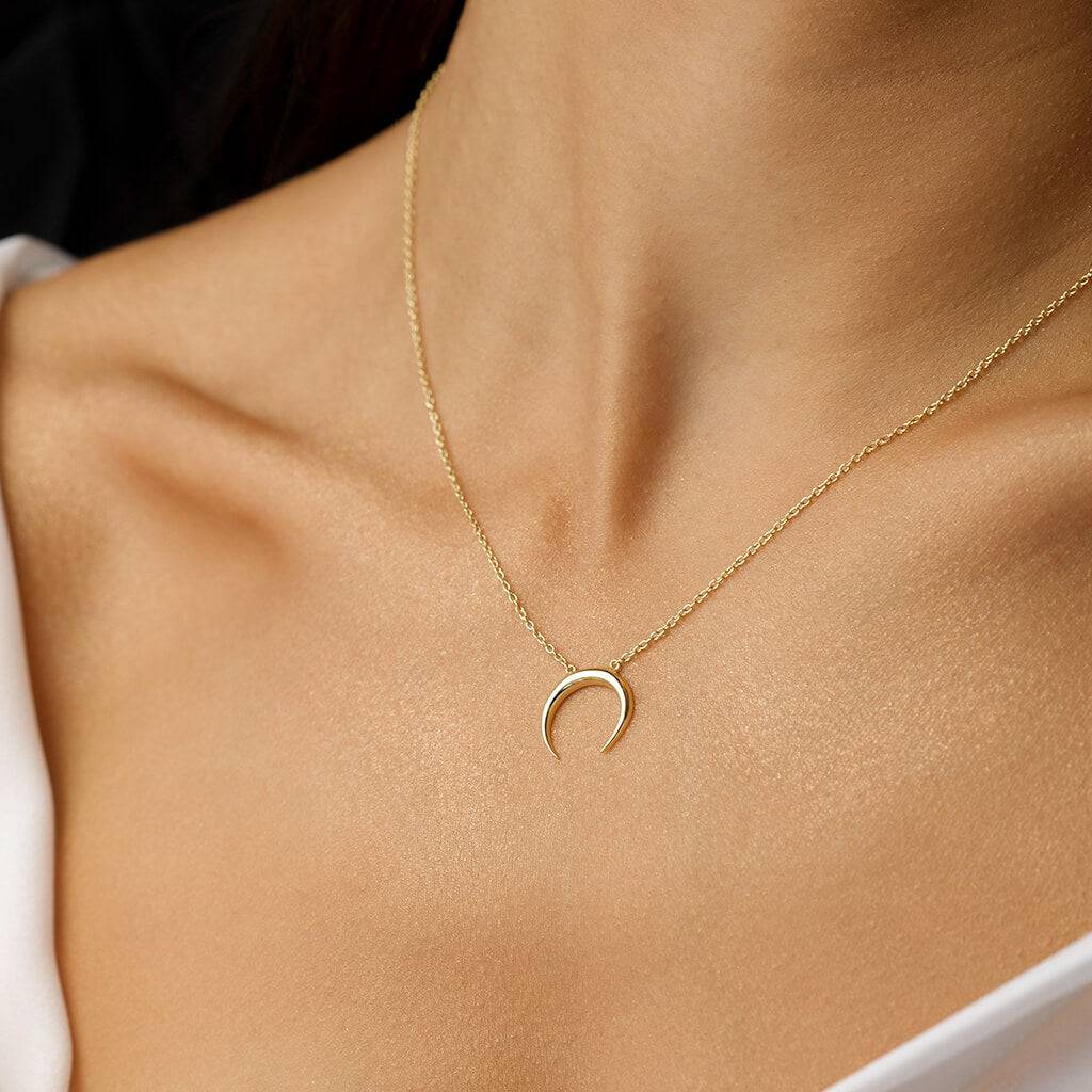 crescent moon necklace - Trove & Co.