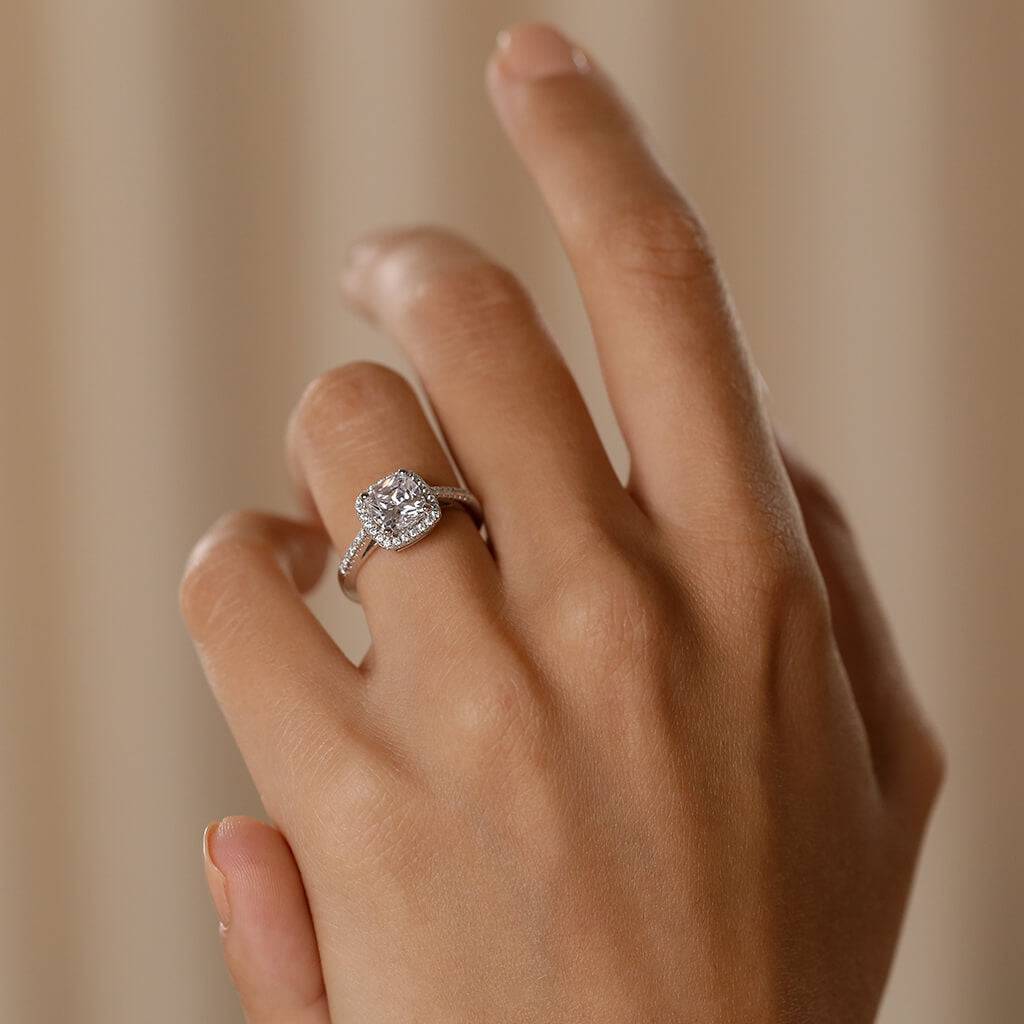 HALO ENGAGEMENT RING - Trove & Co.