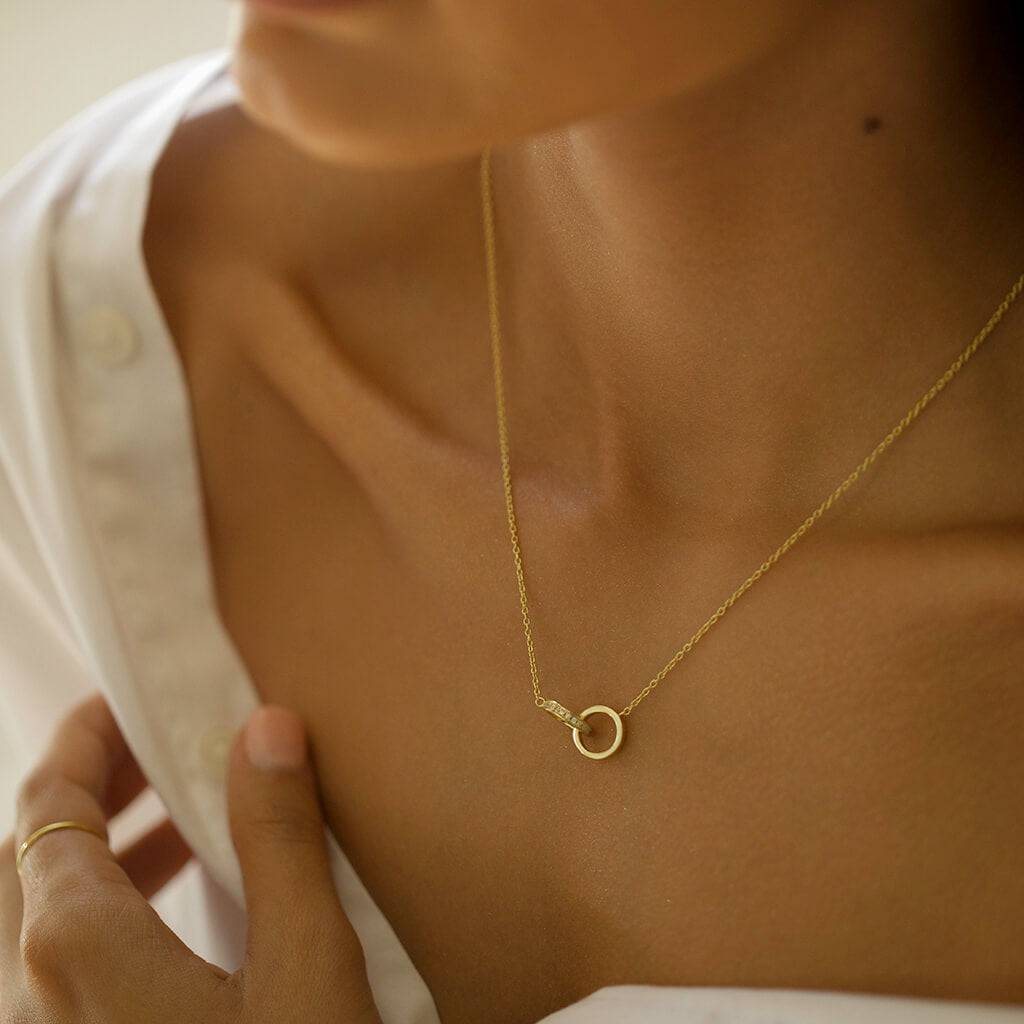 TWO HOOP NECKLACE - Trove & Co.