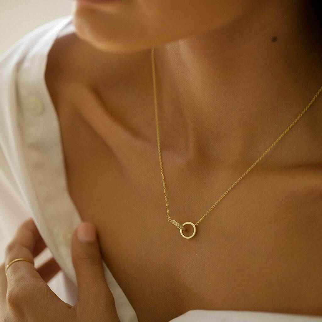 DOUBLE HOOP NECKLACE - Trove & Co.