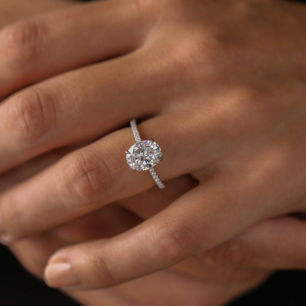 HIDDEN HALO ENGAGEMENT RING - Trove & Co.