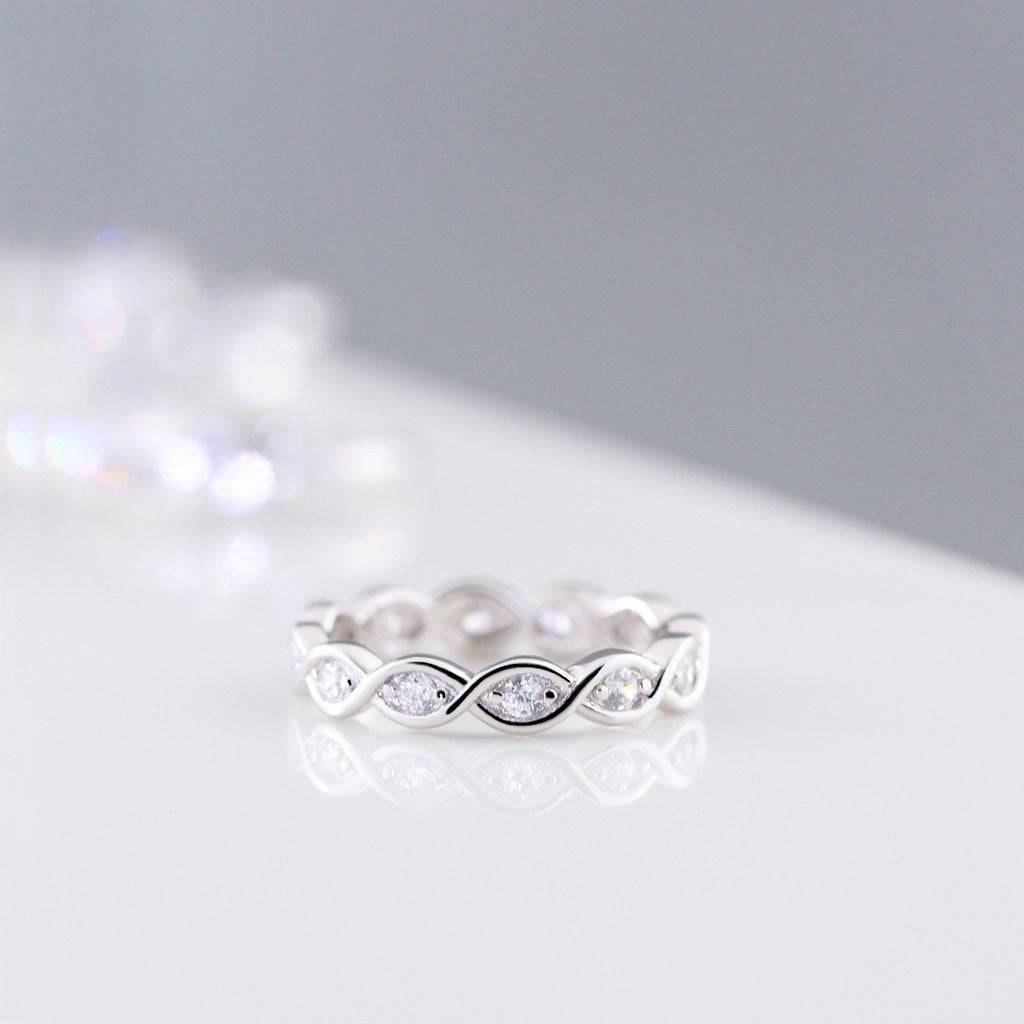 INFINITY TWIST BAND - Trove & Co.