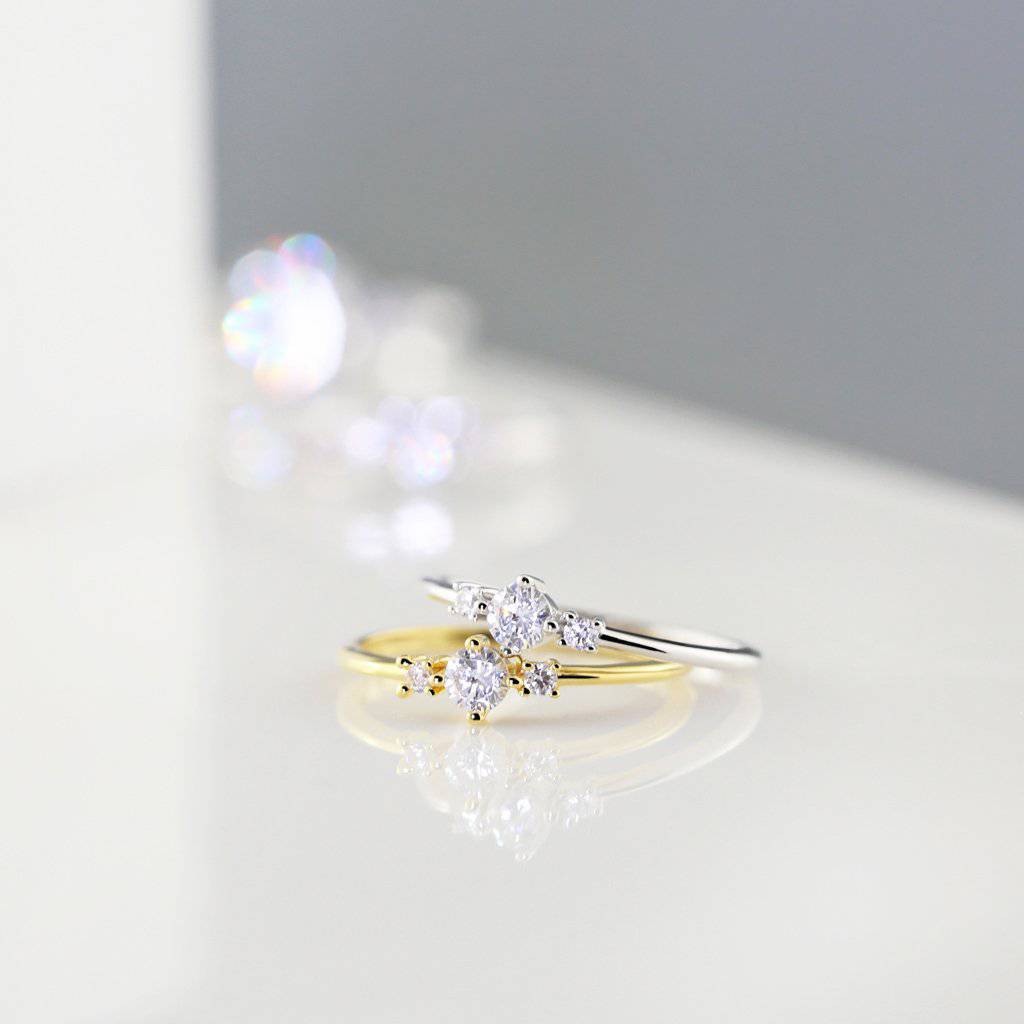 MINIMALIST 3 STONE RING - Trove & Co.