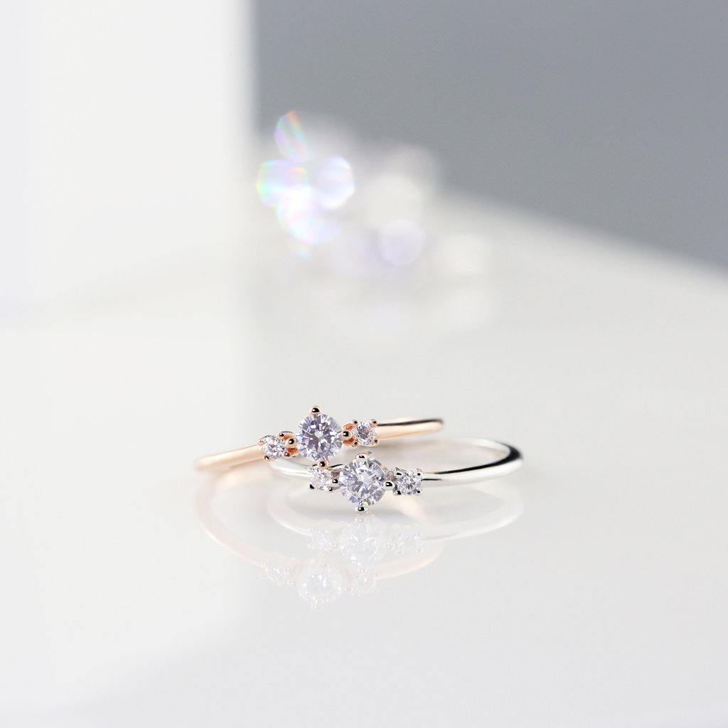 MINIMALIST 3 STONE RING - Trove & Co.