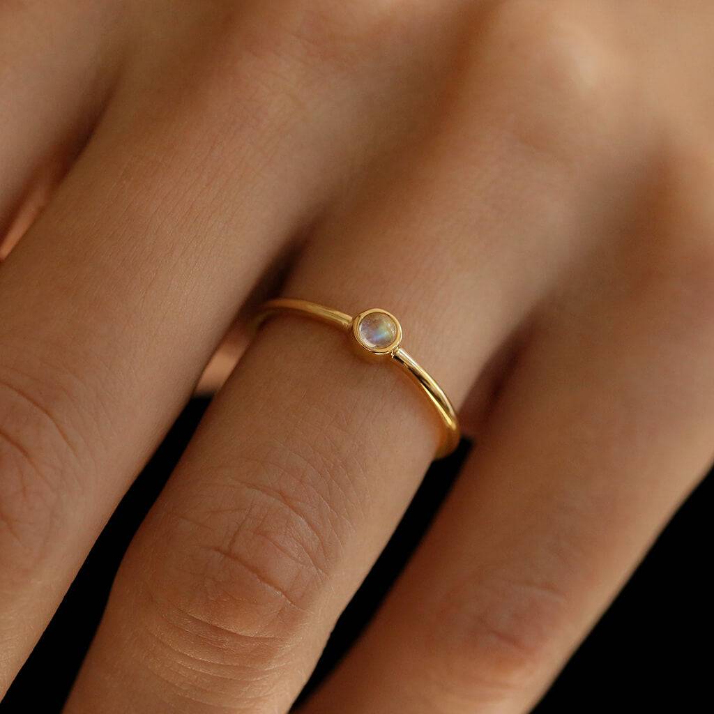 Rainbow moonstone ring