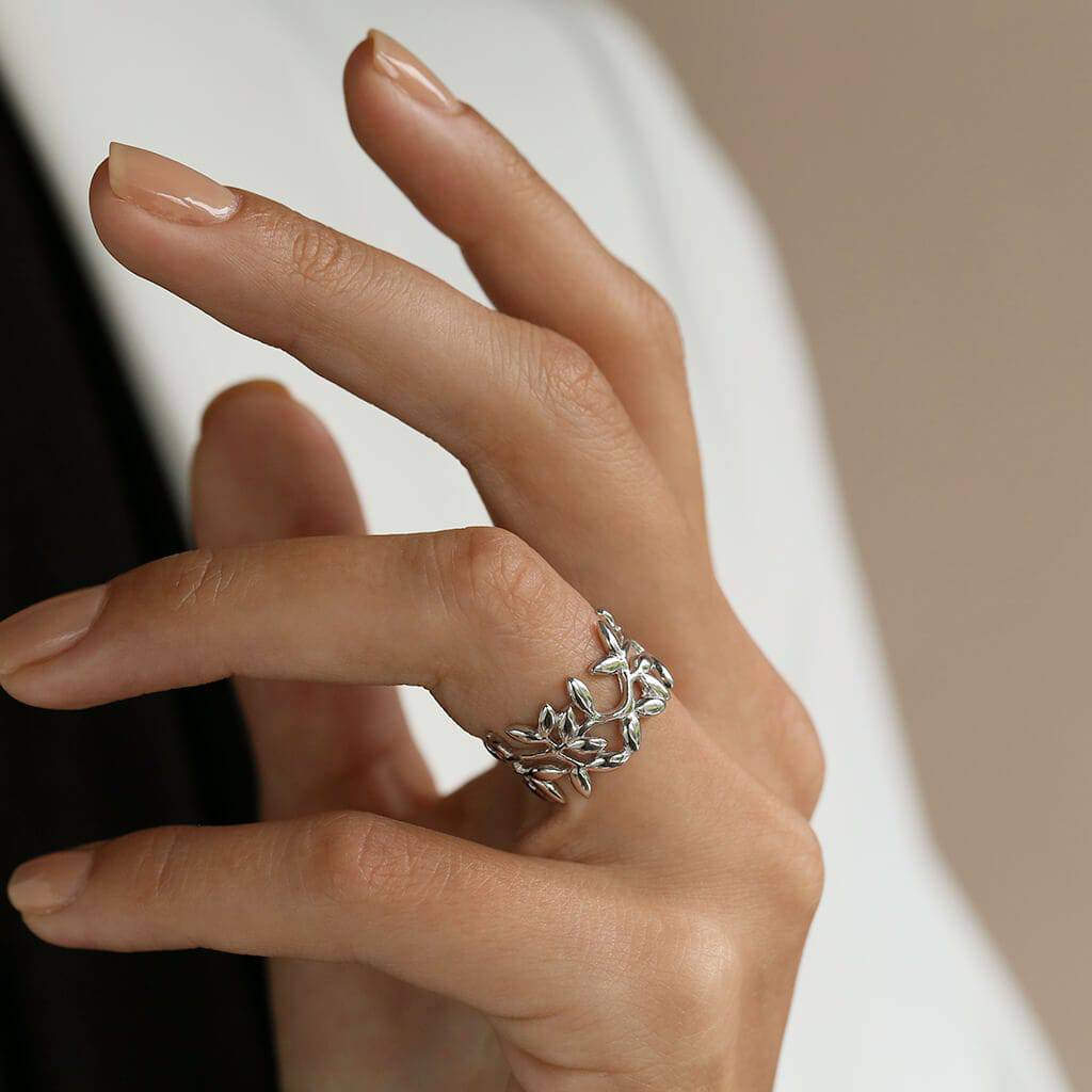 OLIVE LEAF RING - Trove & Co.