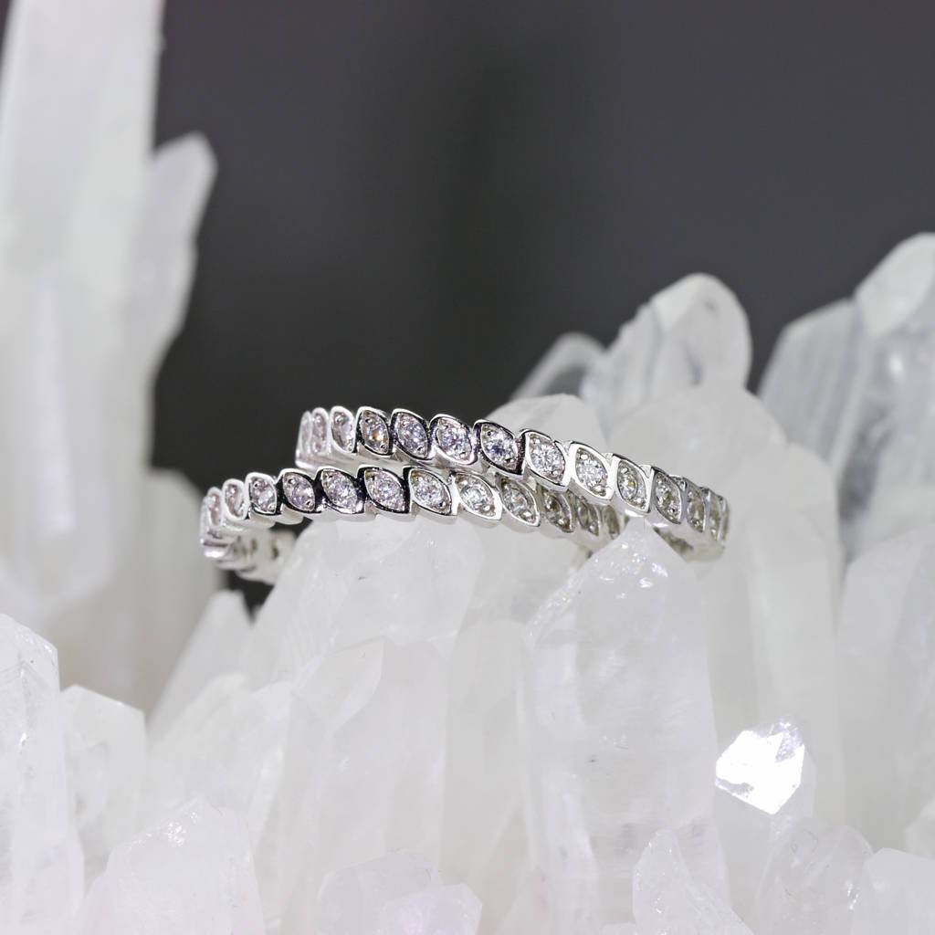 PAIR OF DAINTY ETERNITY BANDS - Trove & Co.