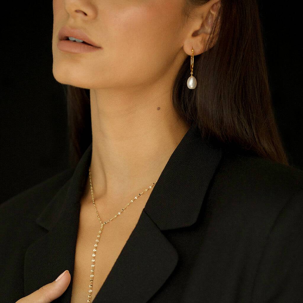 rose gold pearl hoop earrings - Trove & Co.