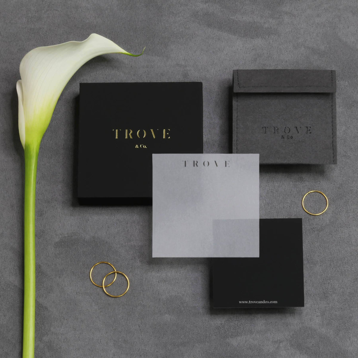 ORGANIC PEARL HOOP EARRINGS - Trove & Co.