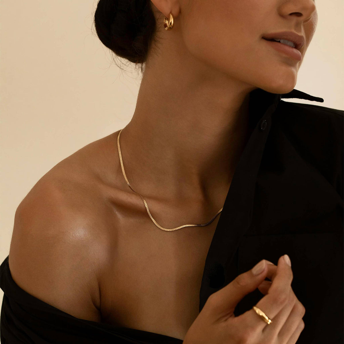 DAINTY FLAT CURB CHAIN - Trove & Co.