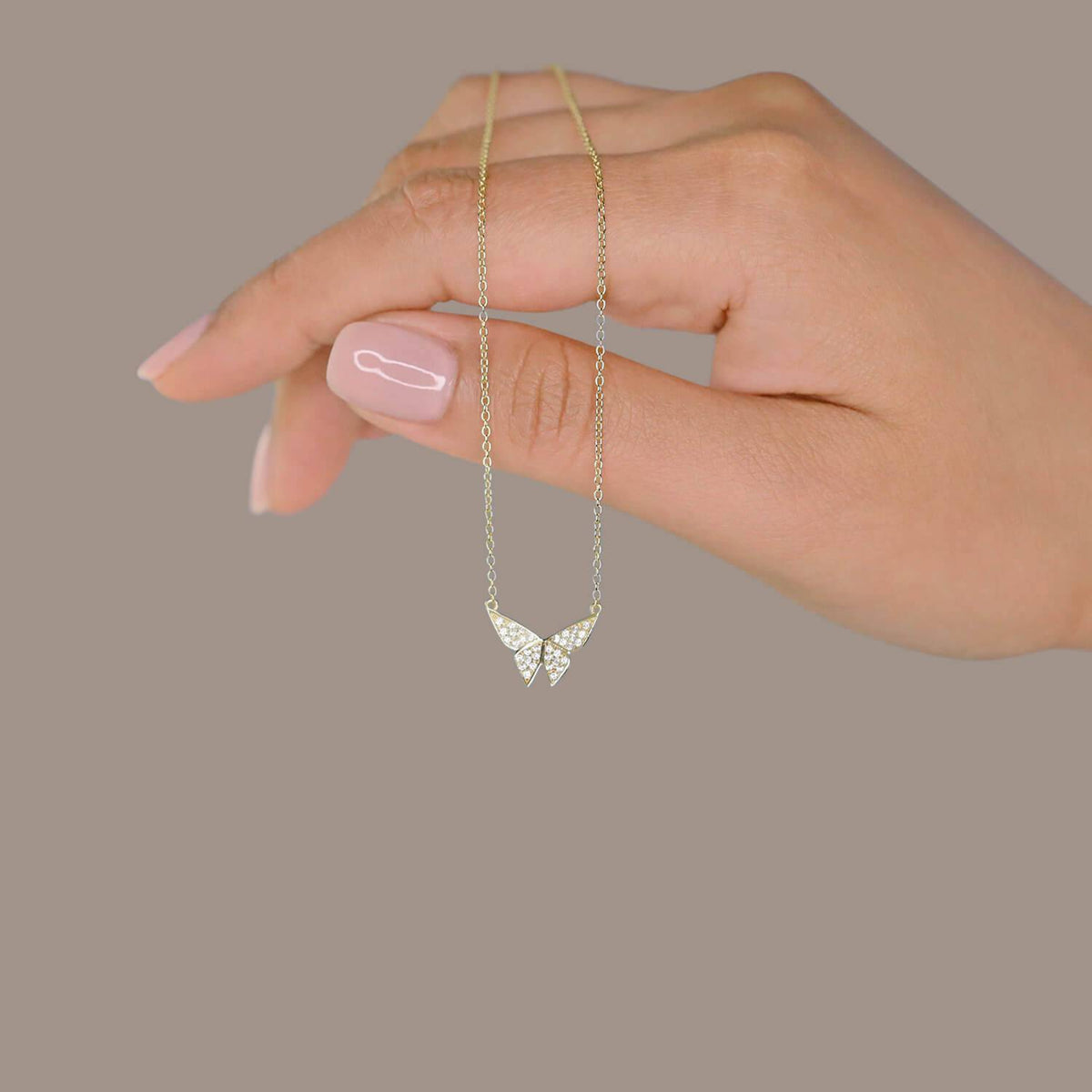 BUTTERFLY NECKLACE - Trove & Co.
