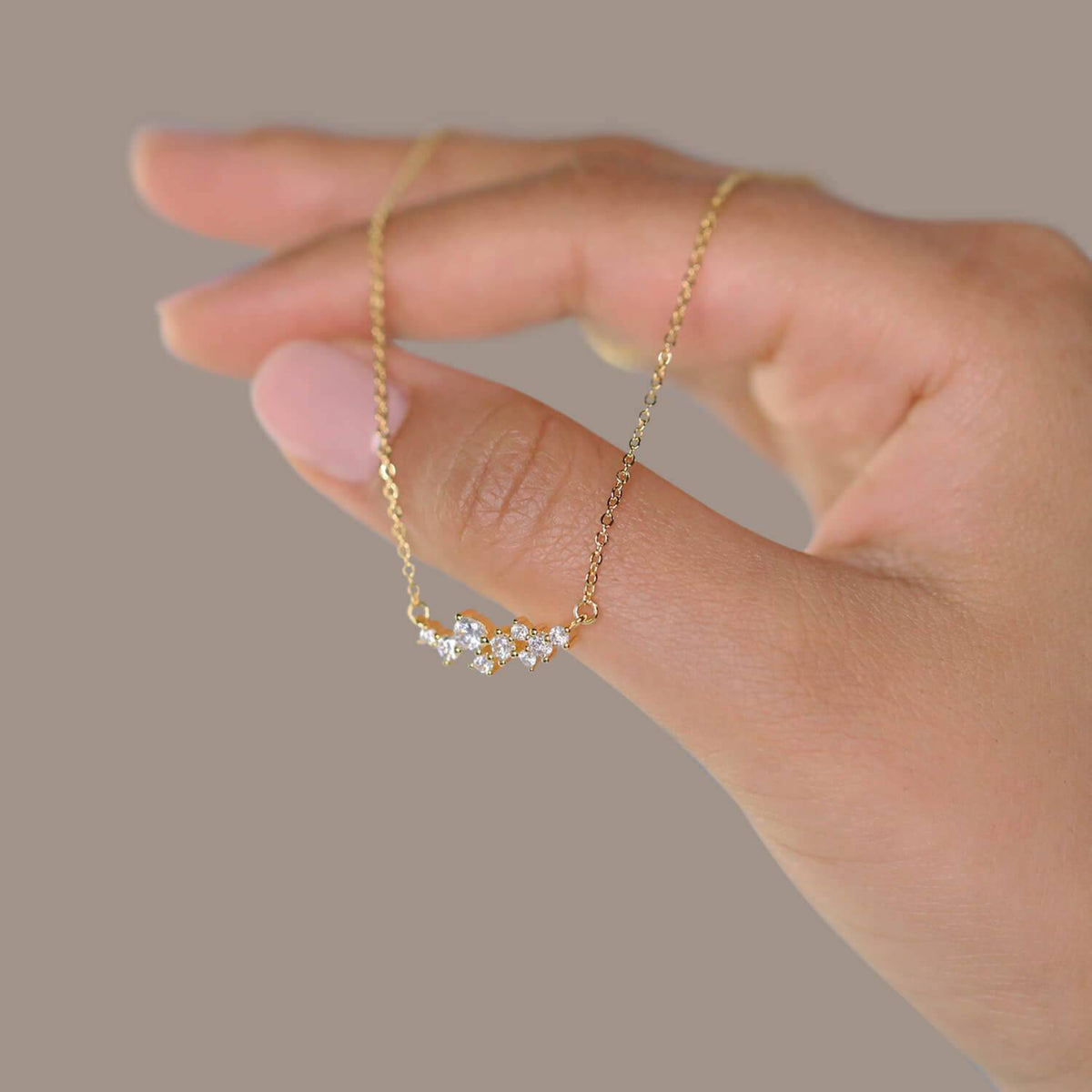 Cluster necklace gold - Trove & Co.