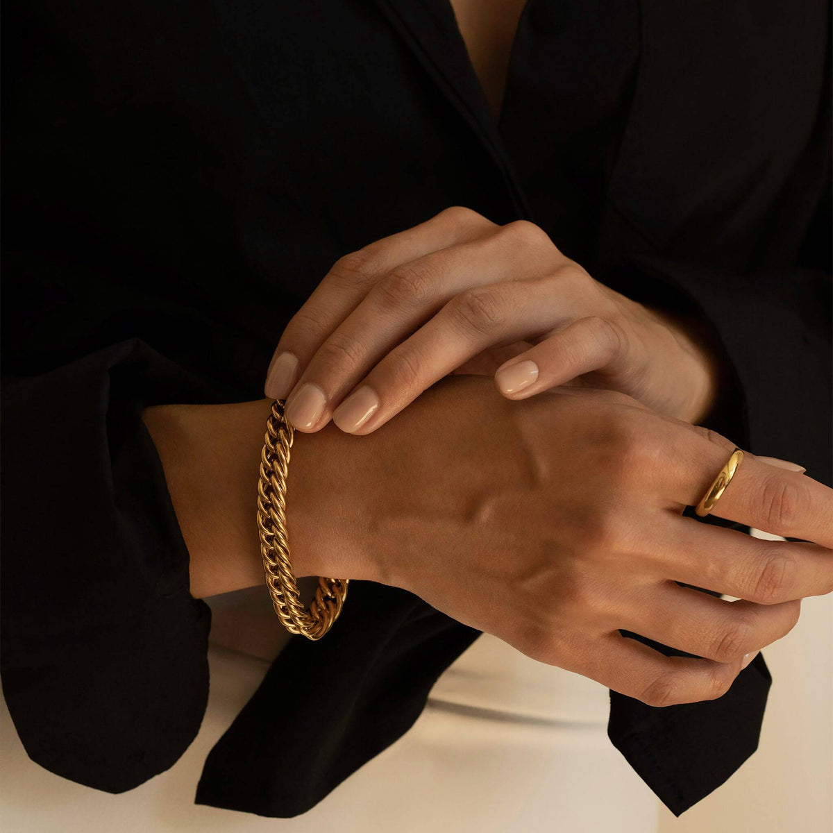 DOUBLE CURB CHAIN BRACELET - Trove & Co.