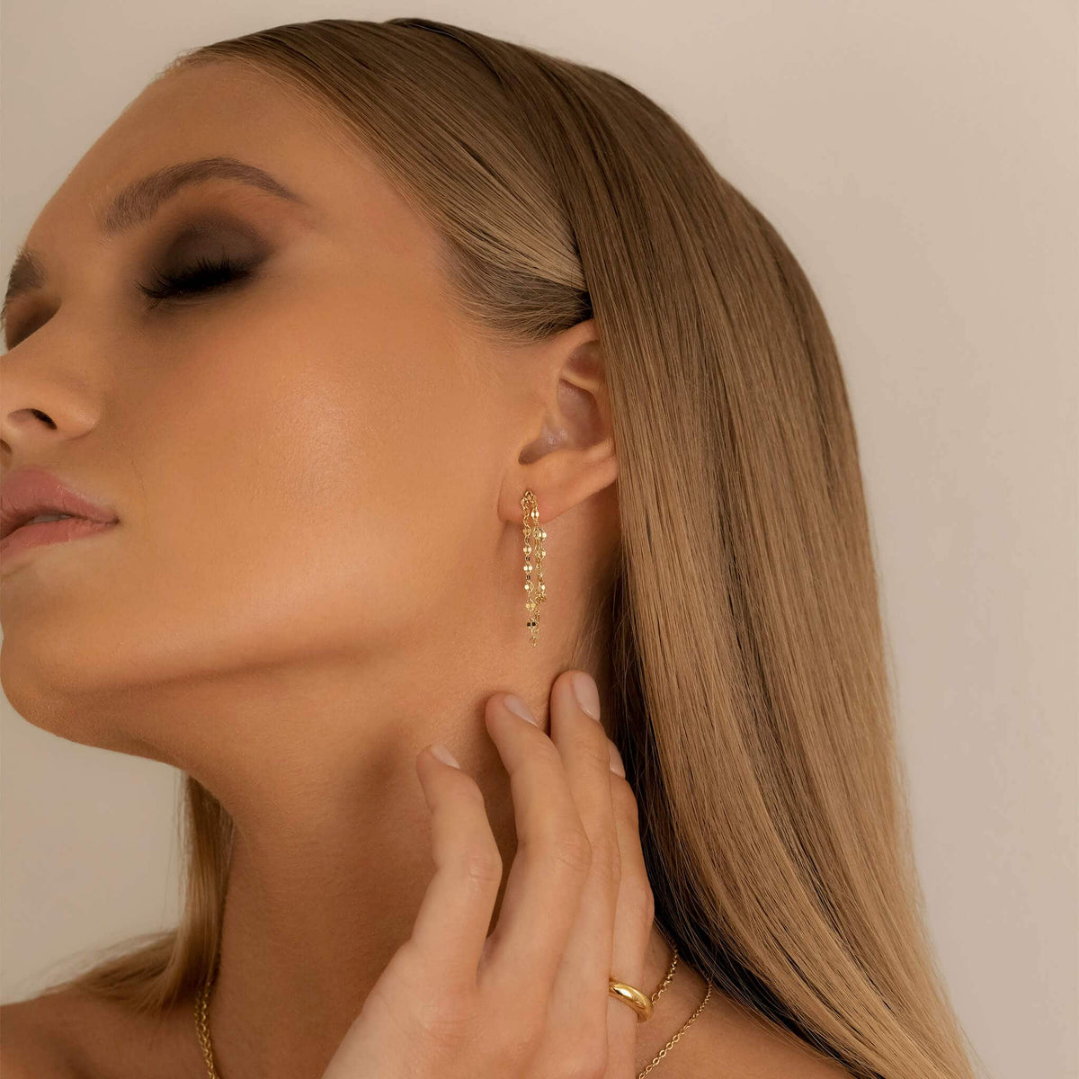 Shimmering Chain Earrings - Trove & Co.