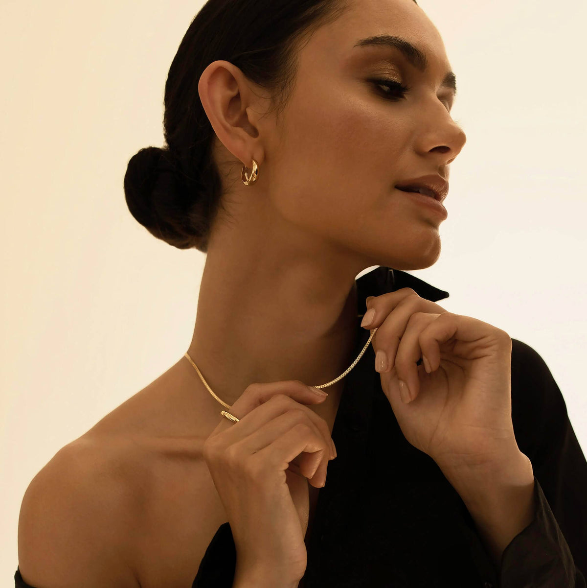 DAINTY FLAT CURB CHAIN - Trove & Co.