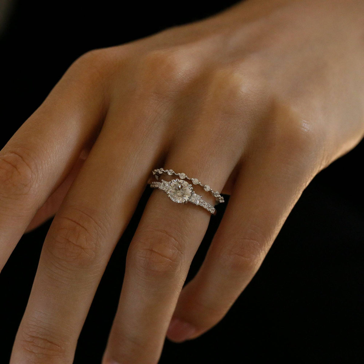 FLOATING ETERNITY BAND - Trove & Co.