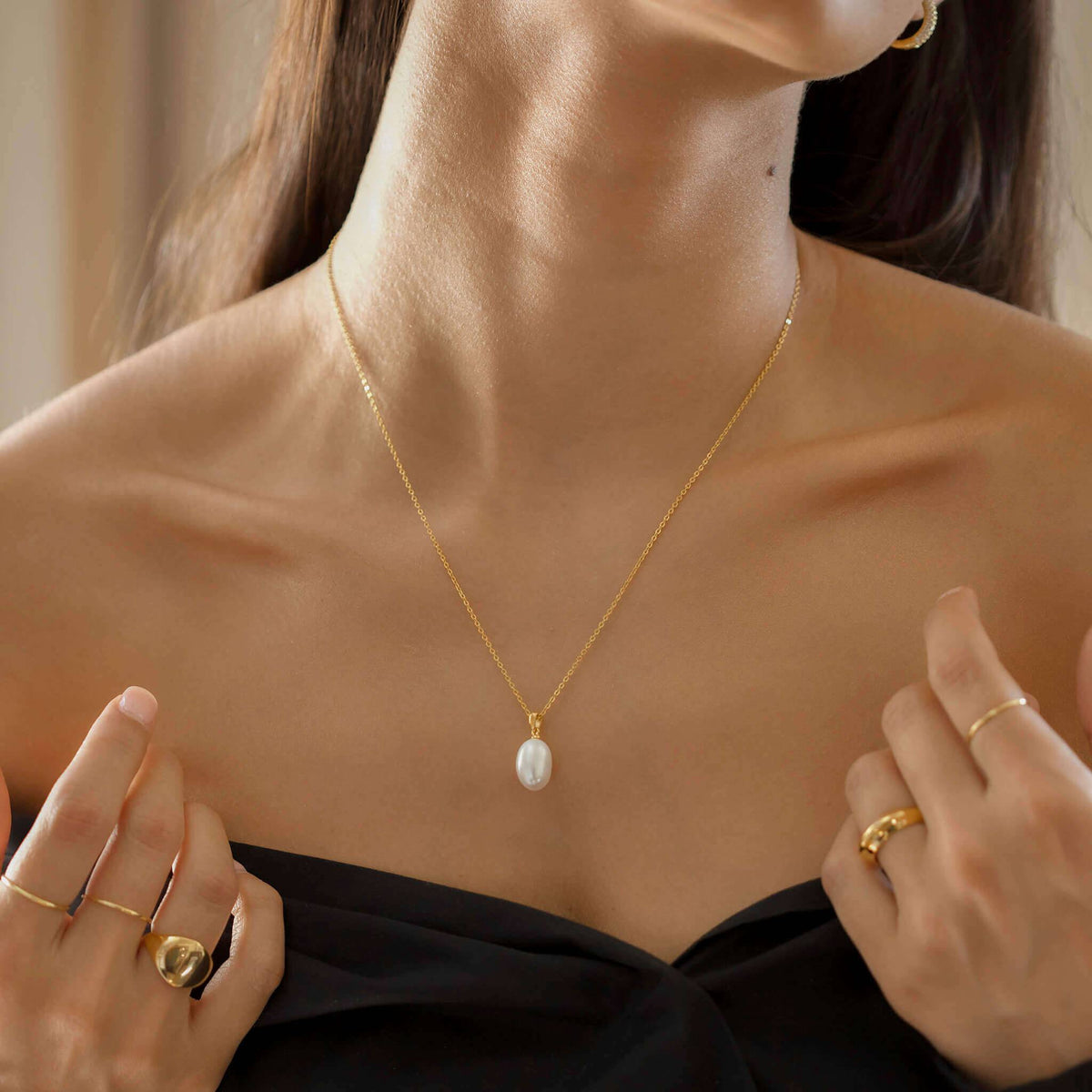 pearl drop necklace gold - Trove & Co.