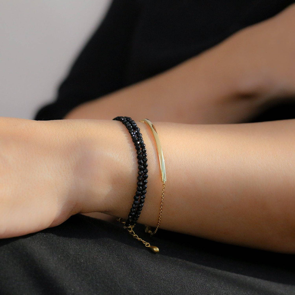 AURA GEMSTONE BRACELET - BLACK ONYX - Trove & Co.