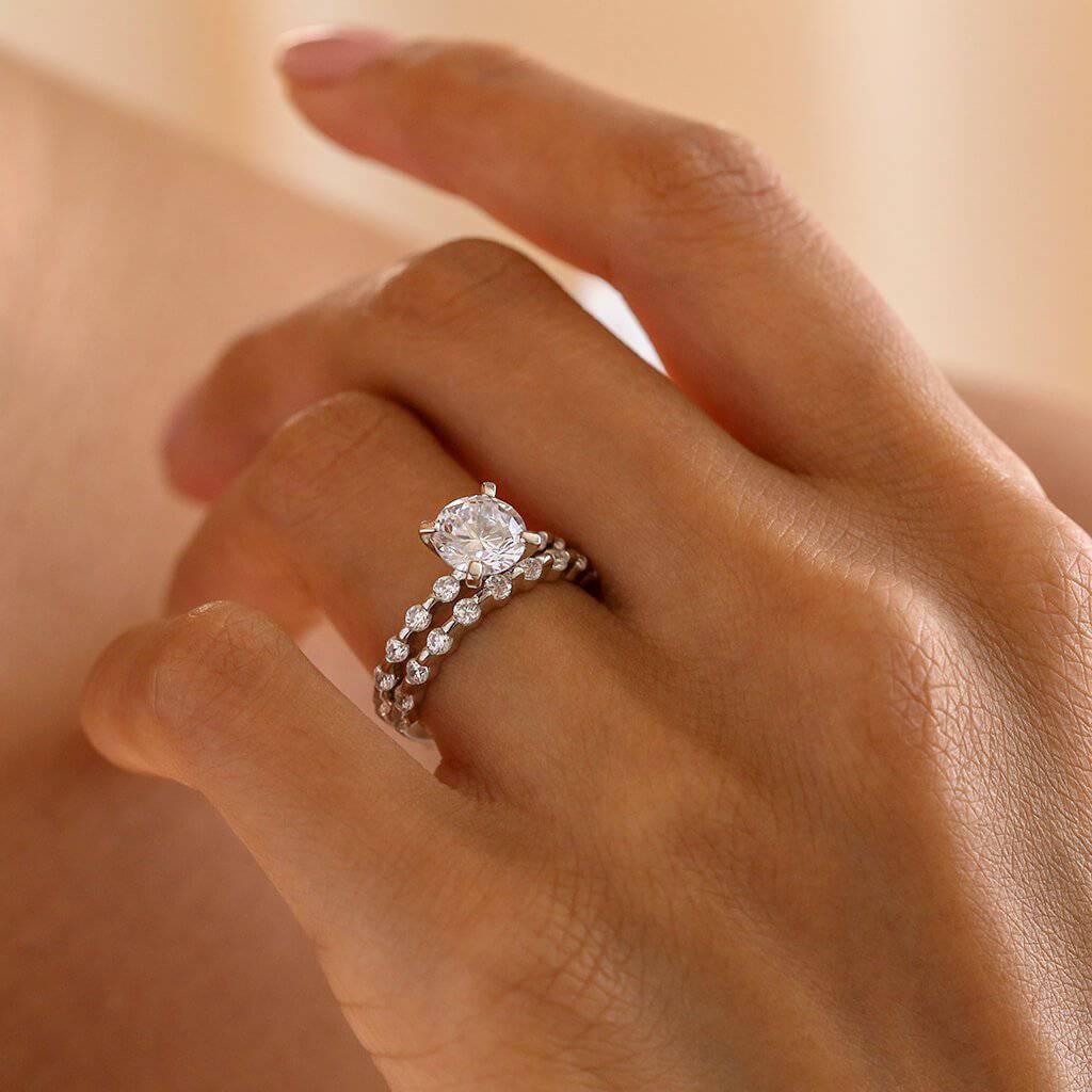 Brilliant Cut Wedding Set - Trove & Co.