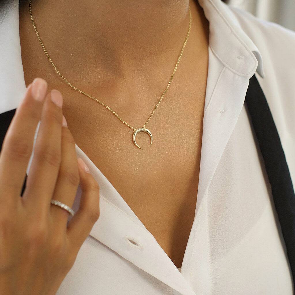 CRESCENT MOON NECKLACE WITH STONES - Trove & Co.