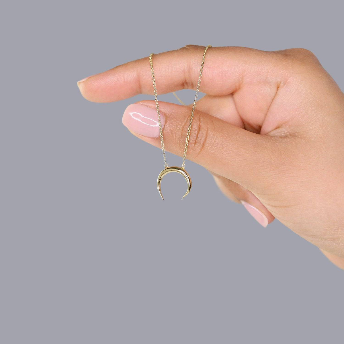 CRESCENT MOON NECKLACE - Trove & Co.