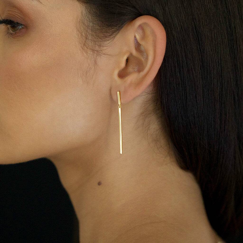 ELIO BAR EARRINGS - Trove & Co.