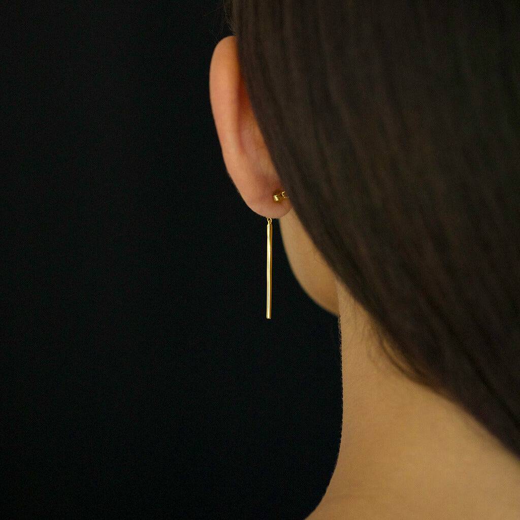 ELIO BAR EARRINGS - Trove & Co.