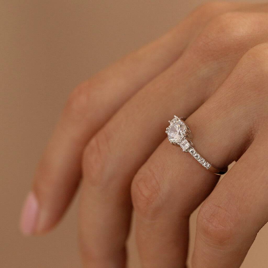 EPOCH ENGAGEMENT RING - Trove & Co.