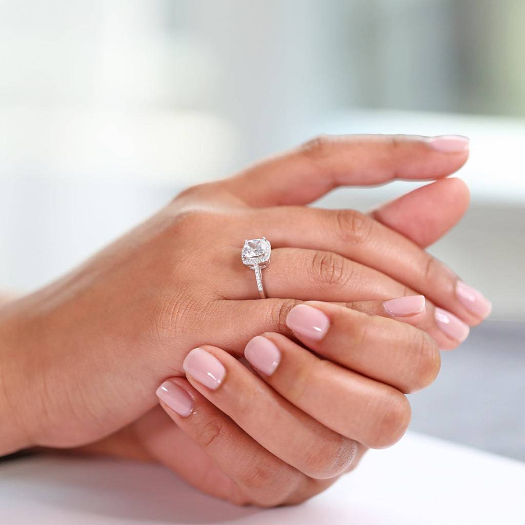 HALO ENGAGEMENT RING - Trove & Co.