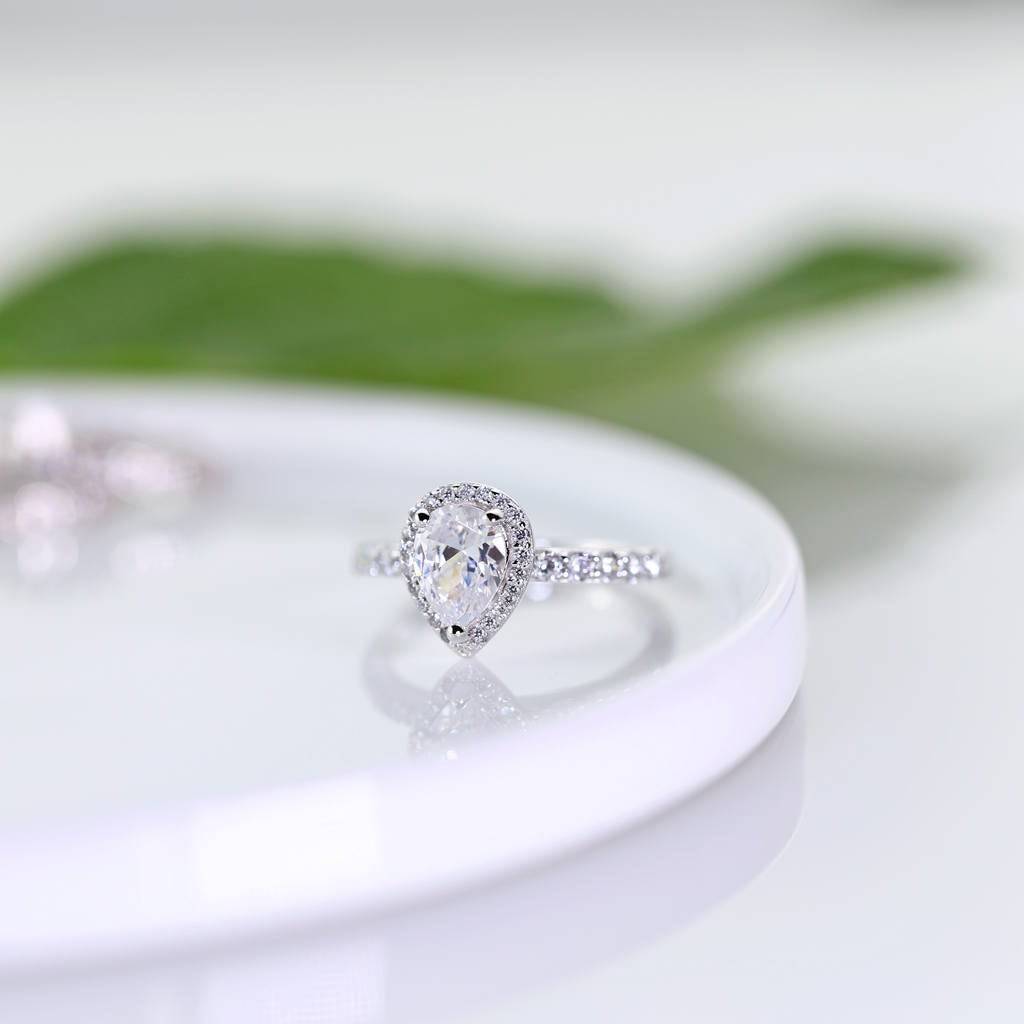 Pear Cut Engagement Ring - Trove & Co.