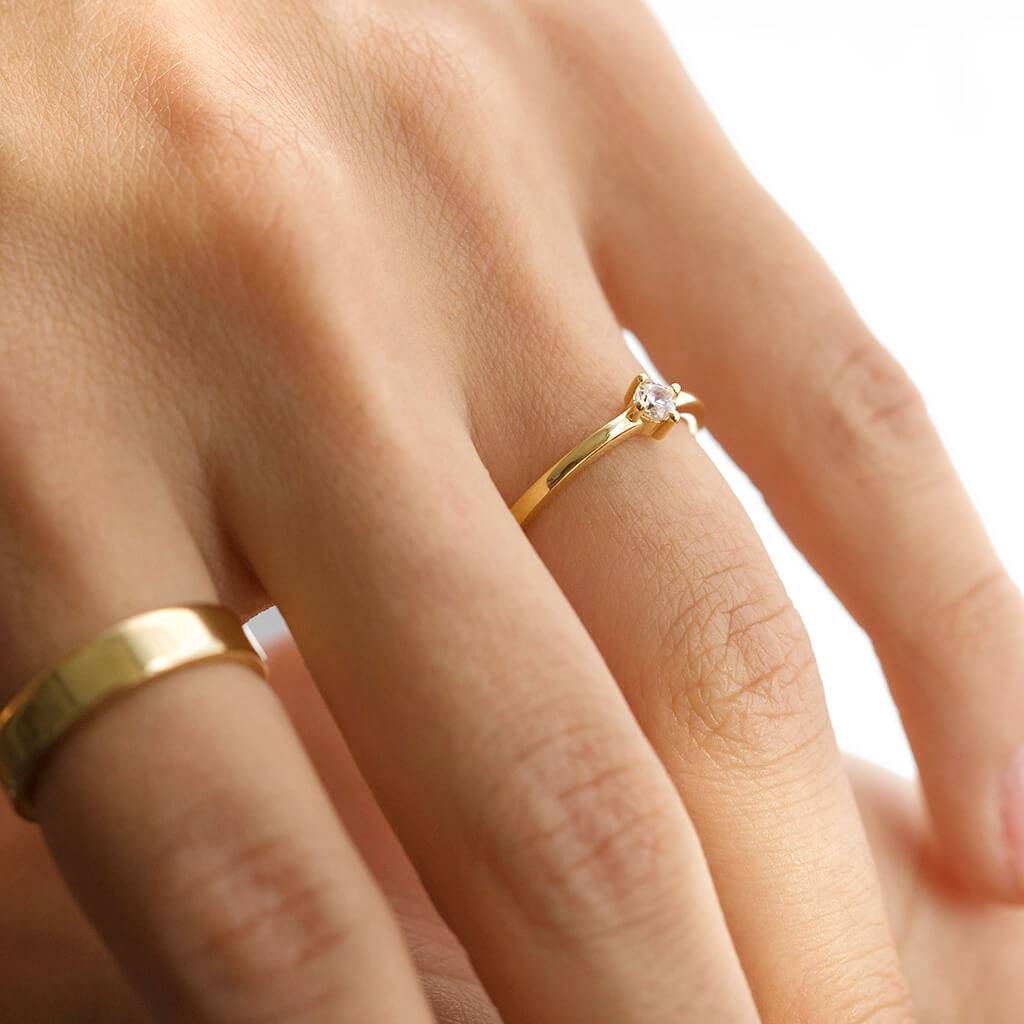 MINI SOLITAIRE RING - Trove & Co.