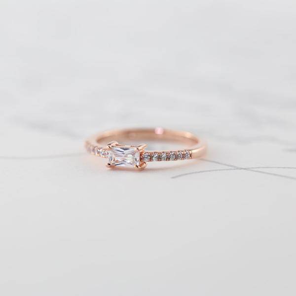 MINIMAL BAGUETTE RING - Trove & Co.