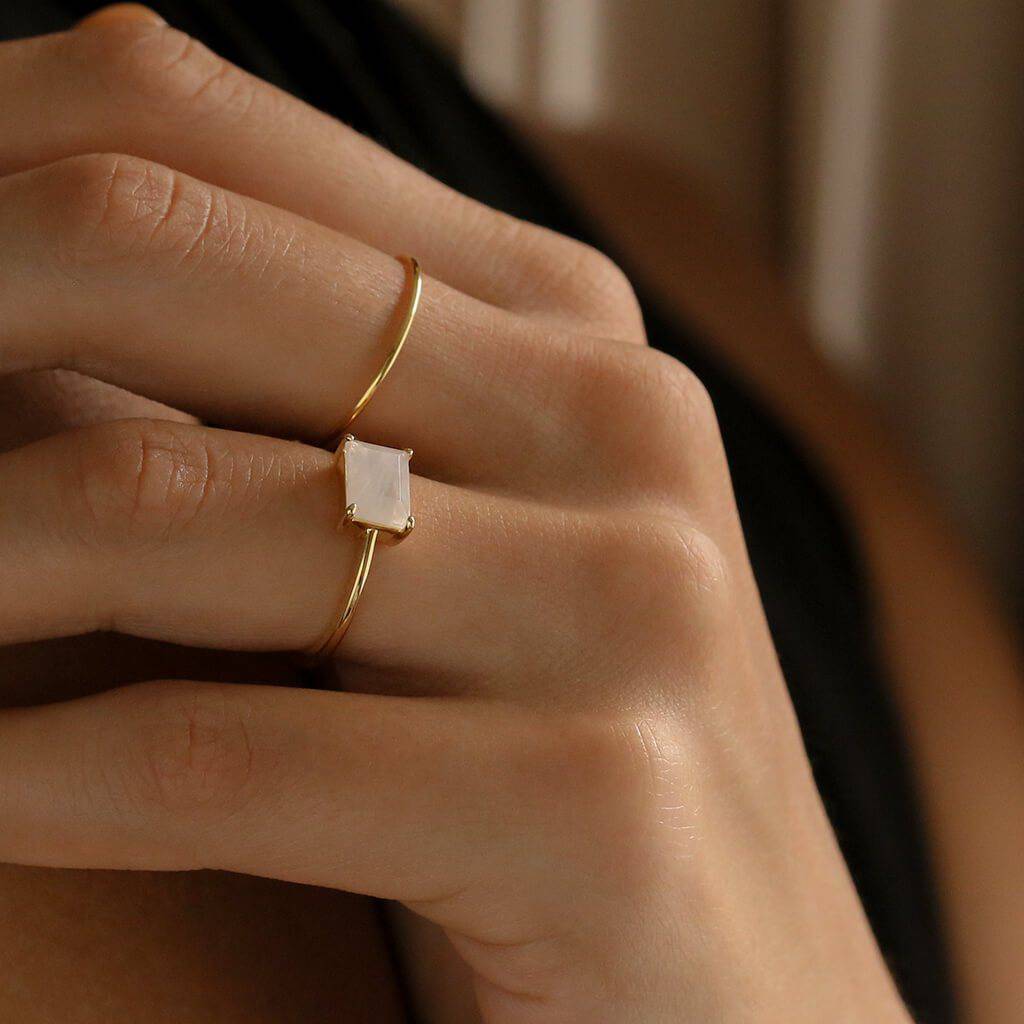 moonstone ring - Trove & Co.