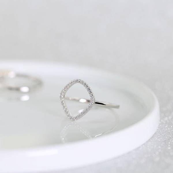 ORGANIC DAINTY KARMA RING - Trove & Co.