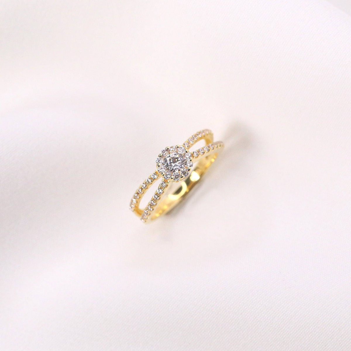 SPLIT SHANK RING - Trove & Co.