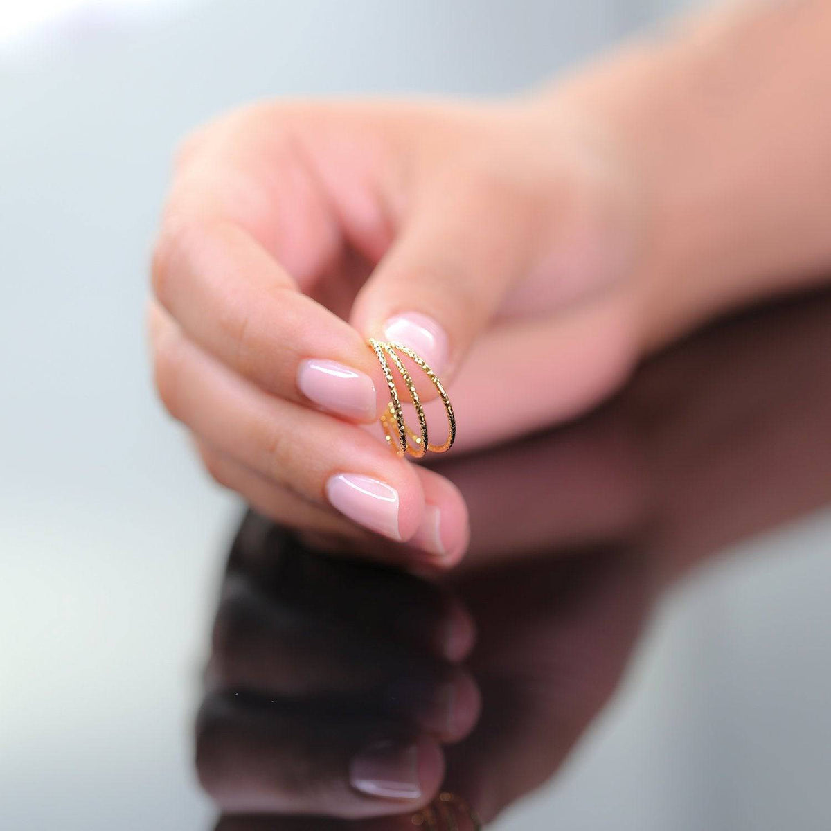 THIN SHIMMERING BAND SET OF 3 - Trove & Co.