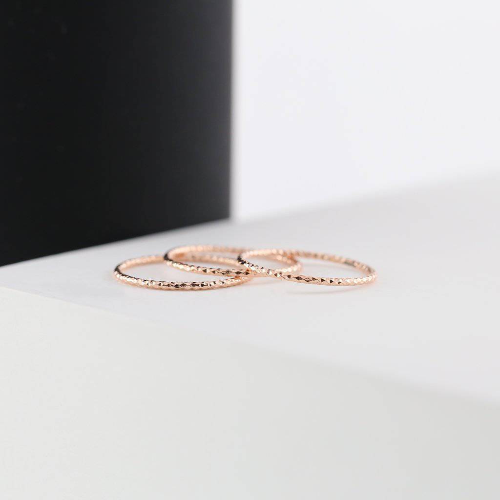 THIN SHIMMERING BAND SET OF 3 - Trove & Co.