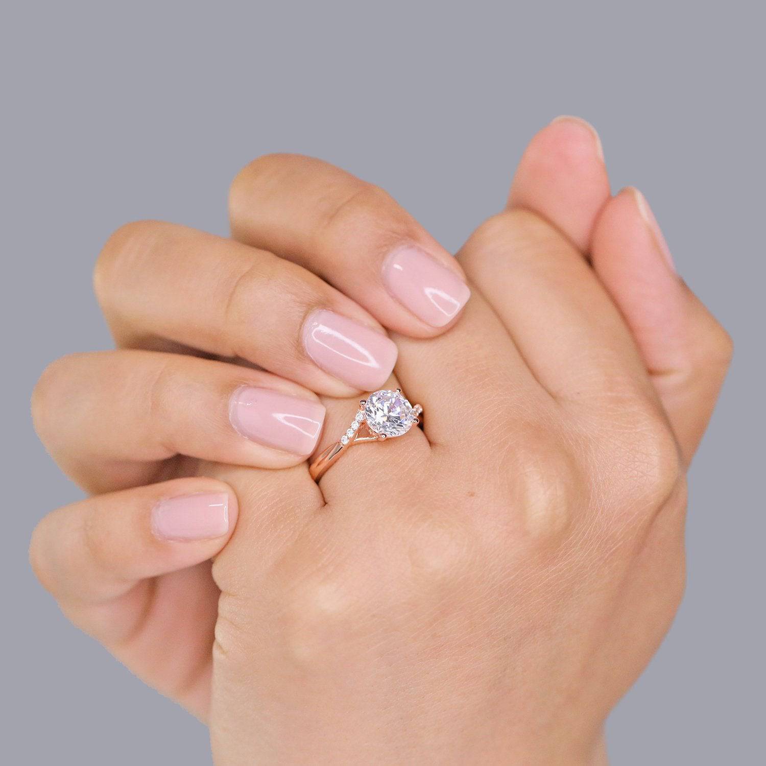 TWISTED BAND SOLITAIRE RING - Trove & Co.